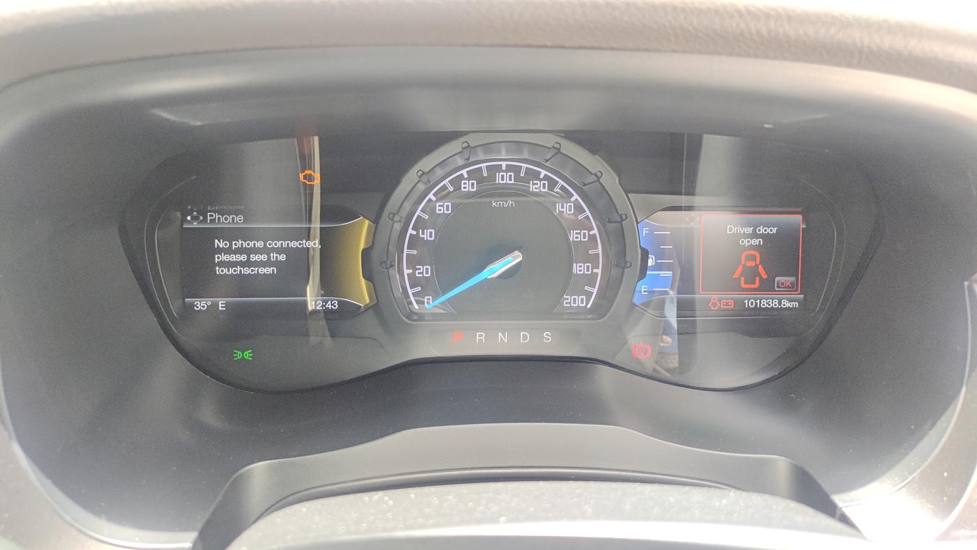 2017 Ford Endeavour TITANIUM 3.2 4X4 AT, Diesel, Automatic, 1,01,838 km, Odometer Image