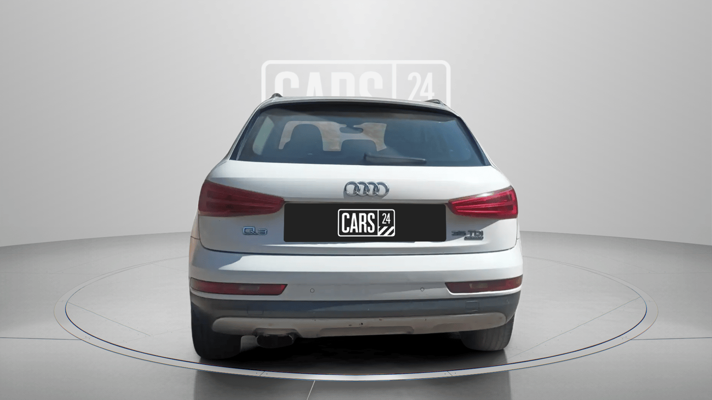 2017 Audi Q3 35 TDI Quattro, Diesel, Automatic, 69,325 km, Back/Rear