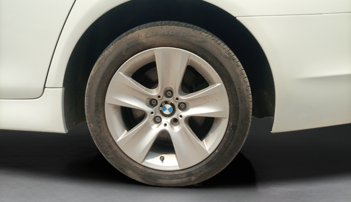 2010 BMW 5 Series 523I, Petrol, Automatic, 68,557 km, Left Rear Wheel