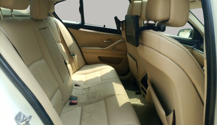 2010 BMW 5 Series 523I, Petrol, Automatic, 68,557 km, Right Side Rear Door Cabin