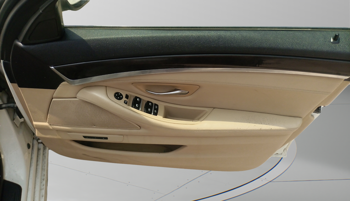 2010 BMW 5 Series 523I, Petrol, Automatic, 68,557 km, Driver Side Door Panel Controls