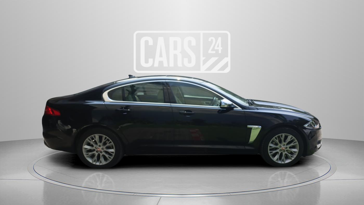 2014 Jaguar XF 3.0 DIESEL, Diesel, Automatic, 47,147 km, Right Side View