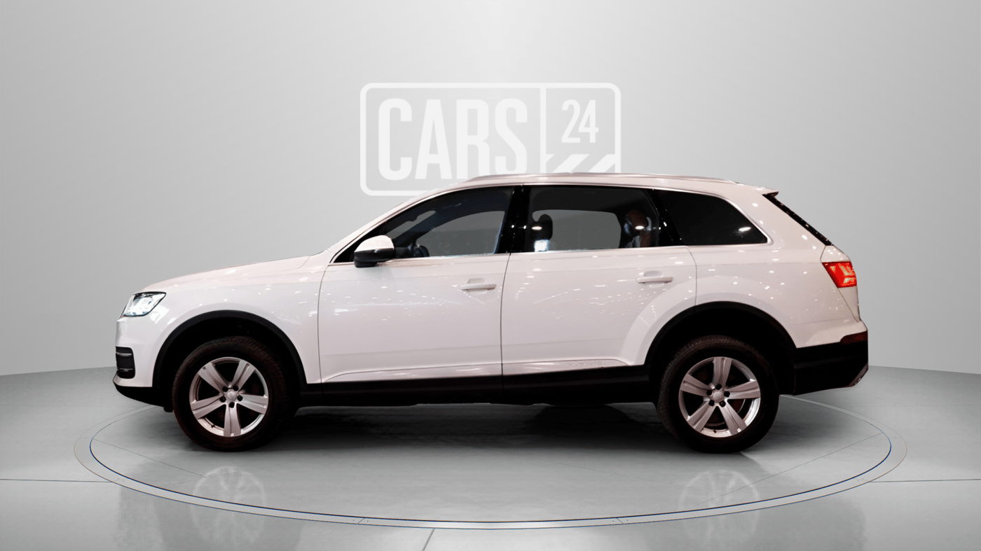 2016 Audi Q7 45 TDI Technology , Diesel, Automatic, 82,368 km, Left Side