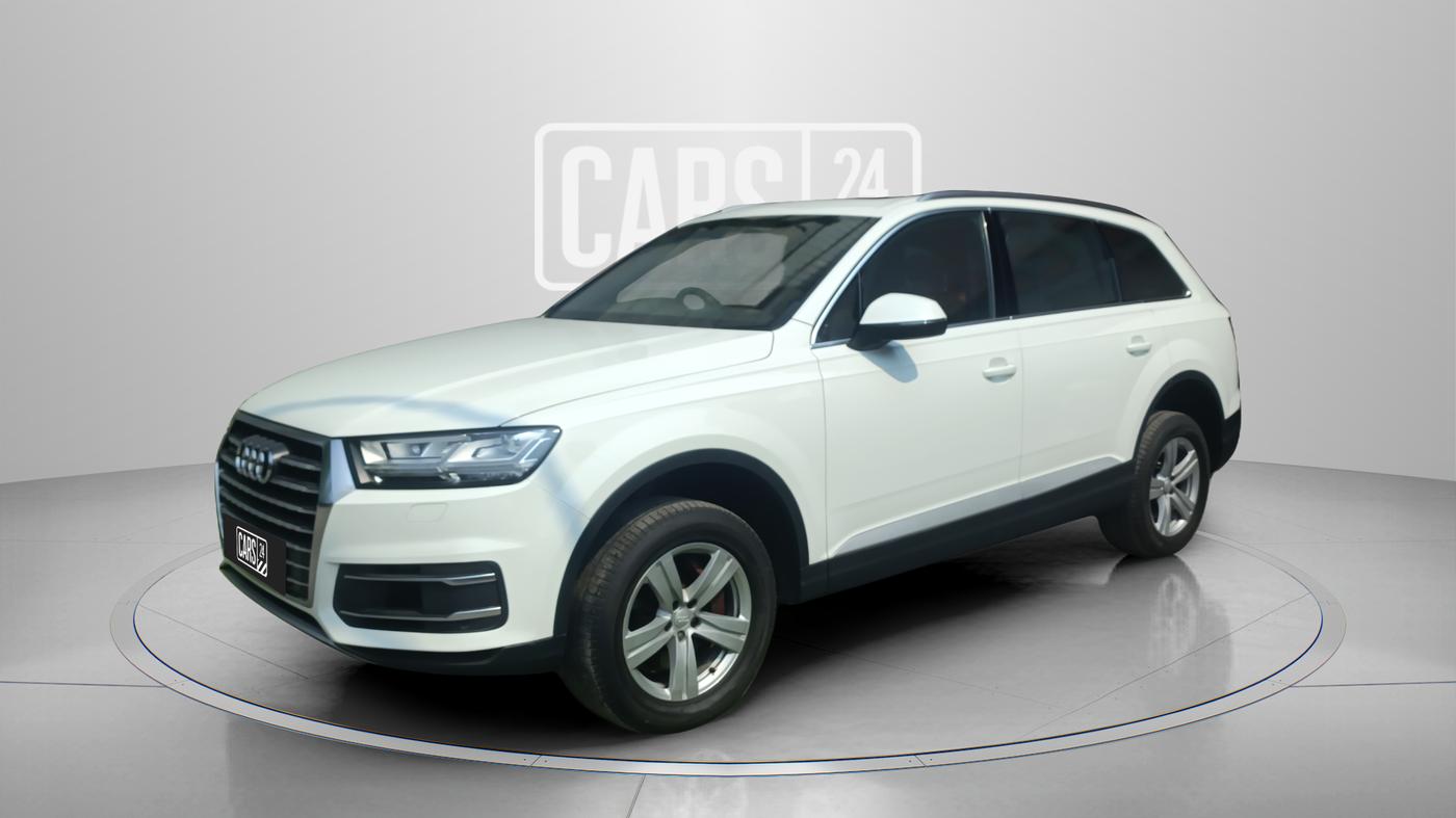 2016 Audi Q7 45 TDI Technology , Diesel, Automatic, 82,368 km, Left Front Diagonal