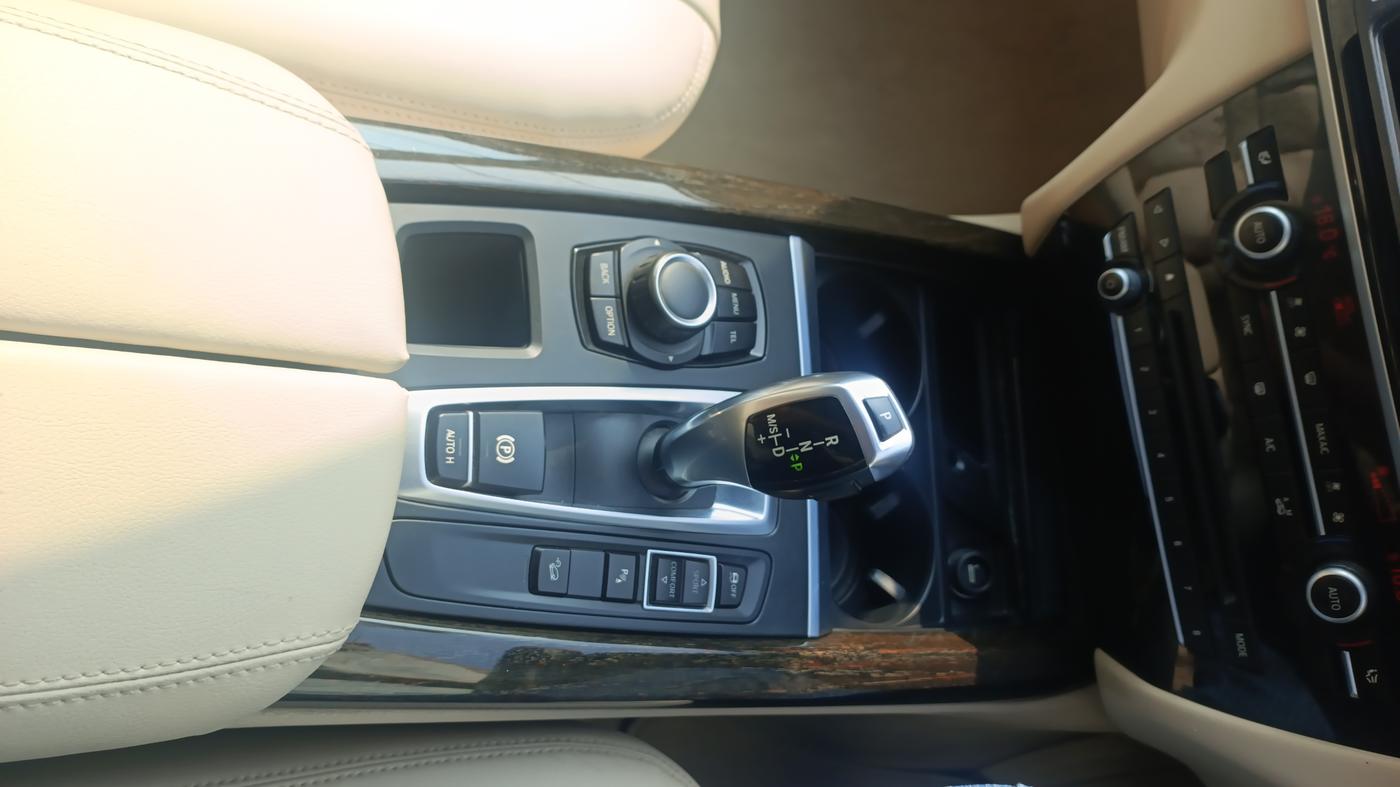 2015 BMW X5 XDRIVE 30 D, Diesel, Automatic, 1,12,310 km, Gear Lever