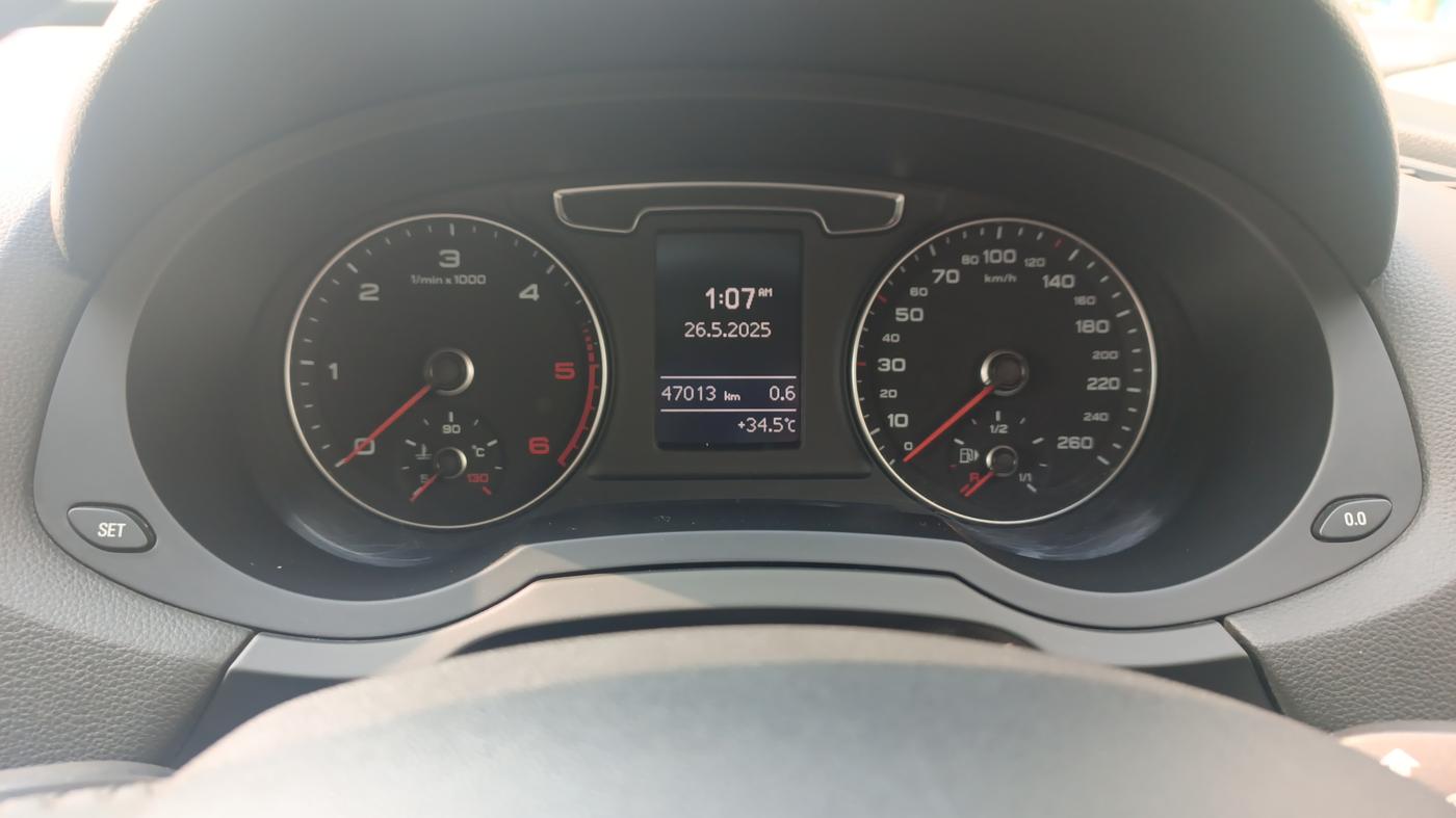 2017 Audi Q3 35 TDI Quattro, Diesel, Automatic, 47,213 km, Odometer Image