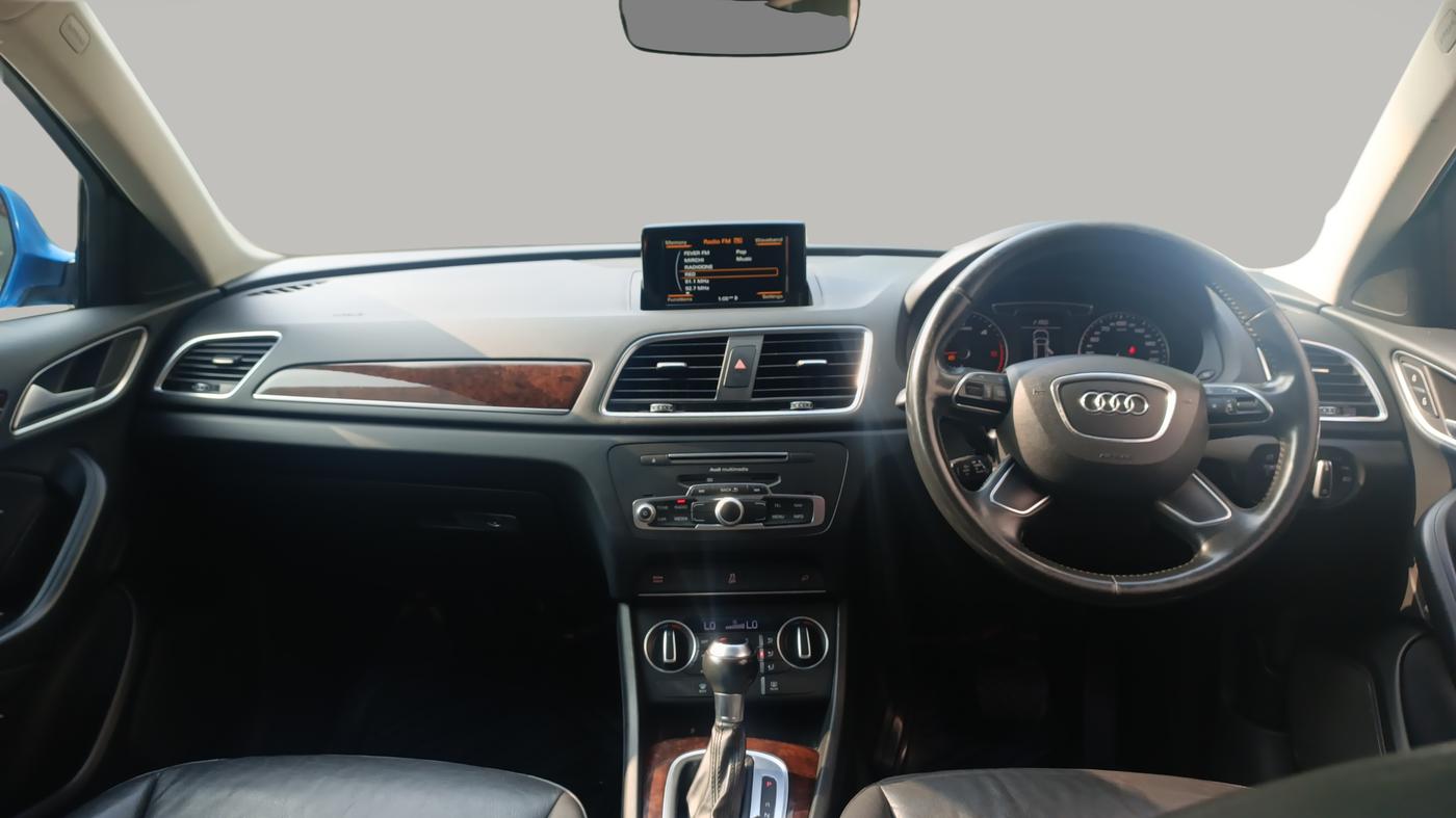 2017 Audi Q3 35 TDI Quattro, Diesel, Automatic, 47,213 km, Dashboard