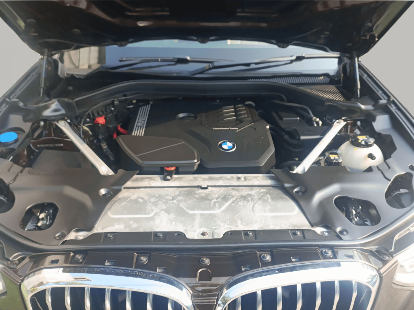 2020 BMW X3 xDRIVE 30i LUXURY LINE, Petrol, Automatic, 41,352 km, Open Bonnet