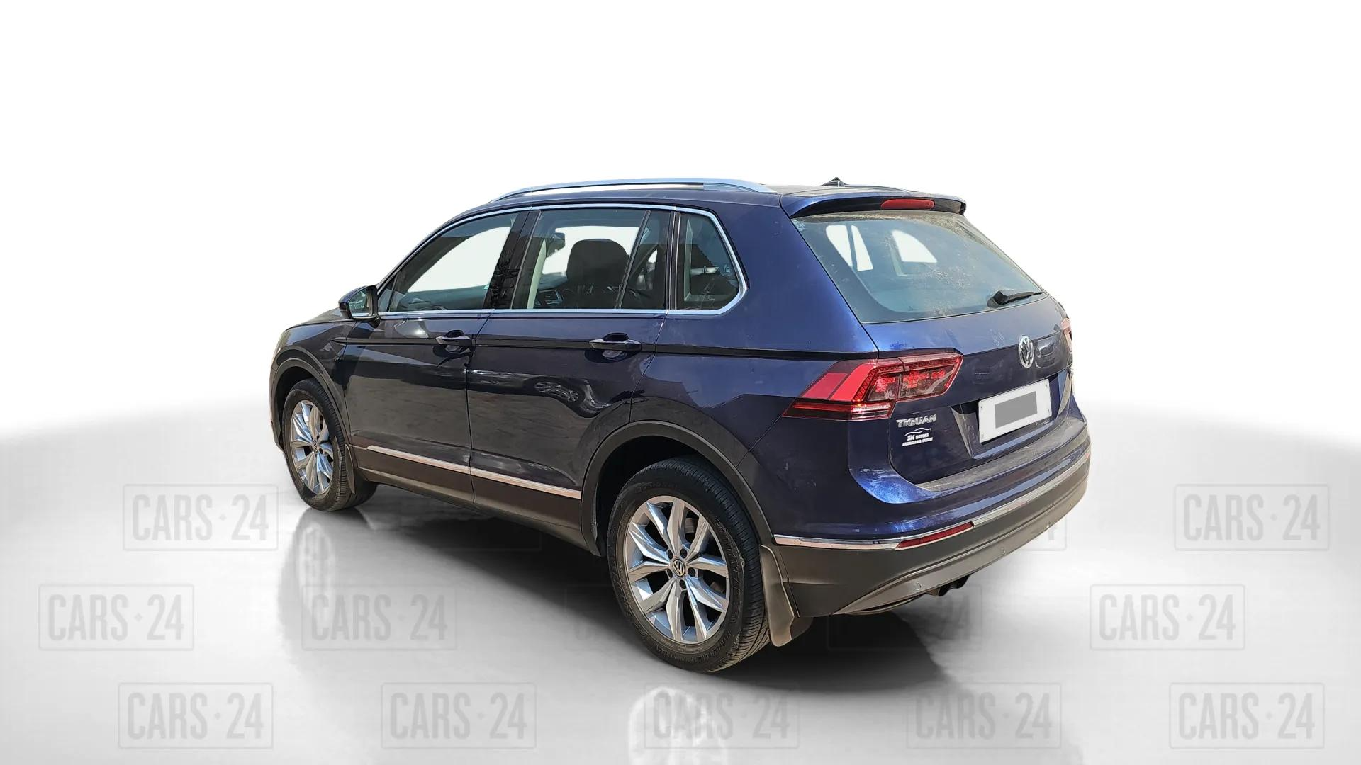 2017 Volkswagen TIGUAN HIGHLINE TDI AT, Diesel, Automatic, 1,12,000 km, Left Back Diagonal