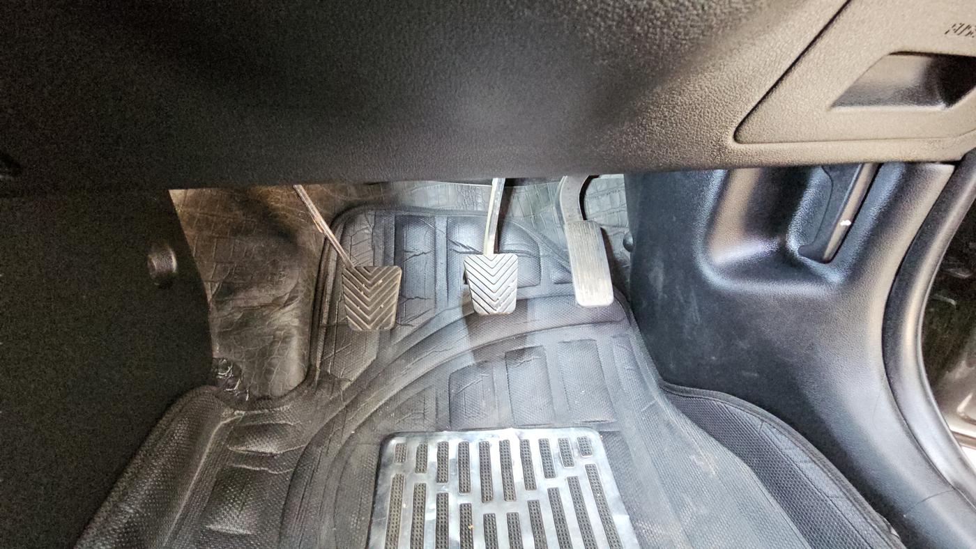 2021 Hyundai Creta E 1.5 DIESEL, Diesel, Manual, 21,610 km, Pedals