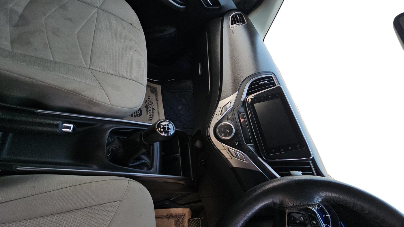 2019 Maruti Baleno ZETA PETROL 1.2, Petrol, Manual, 48,281 km, Gear Lever