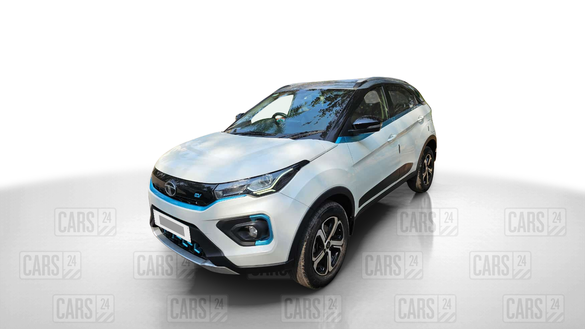 2021 Tata NEXON EV XZ PLUS, Electric, Automatic, 62,342 km, Left Front Diagonal
