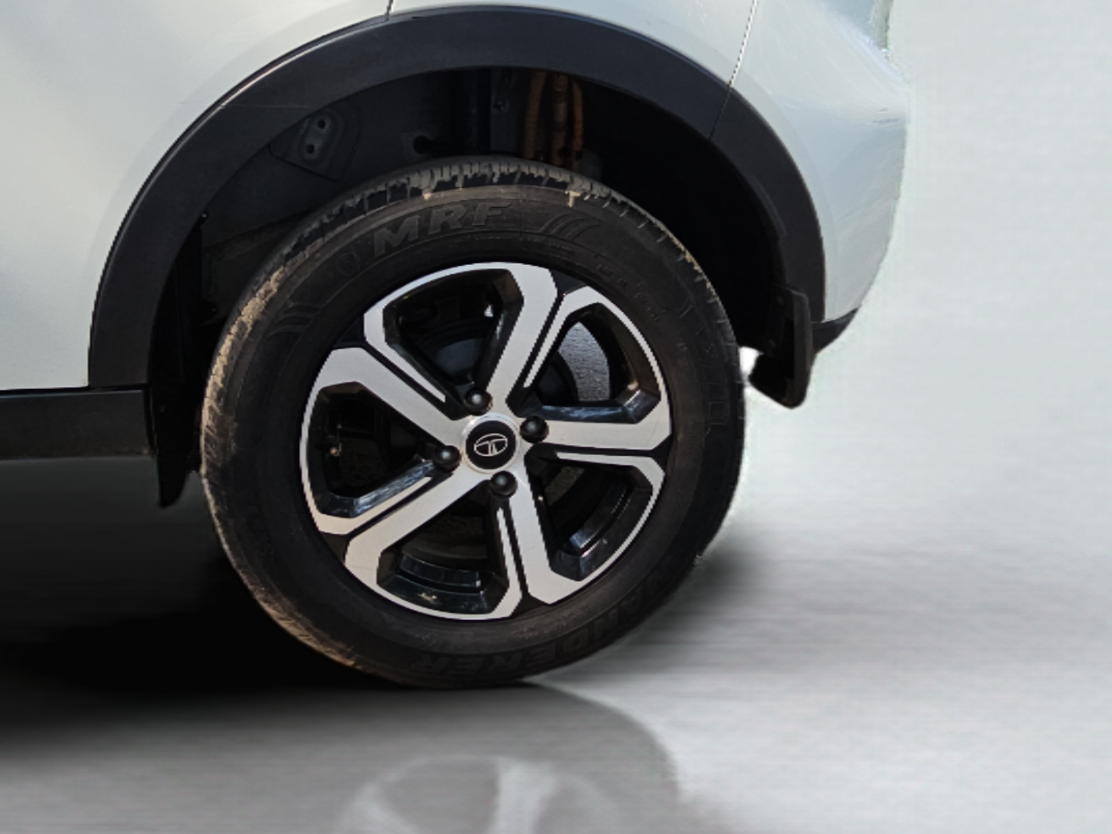 2021 Tata NEXON EV XZ PLUS, Electric, Automatic, 62,342 km, Left Rear Wheel