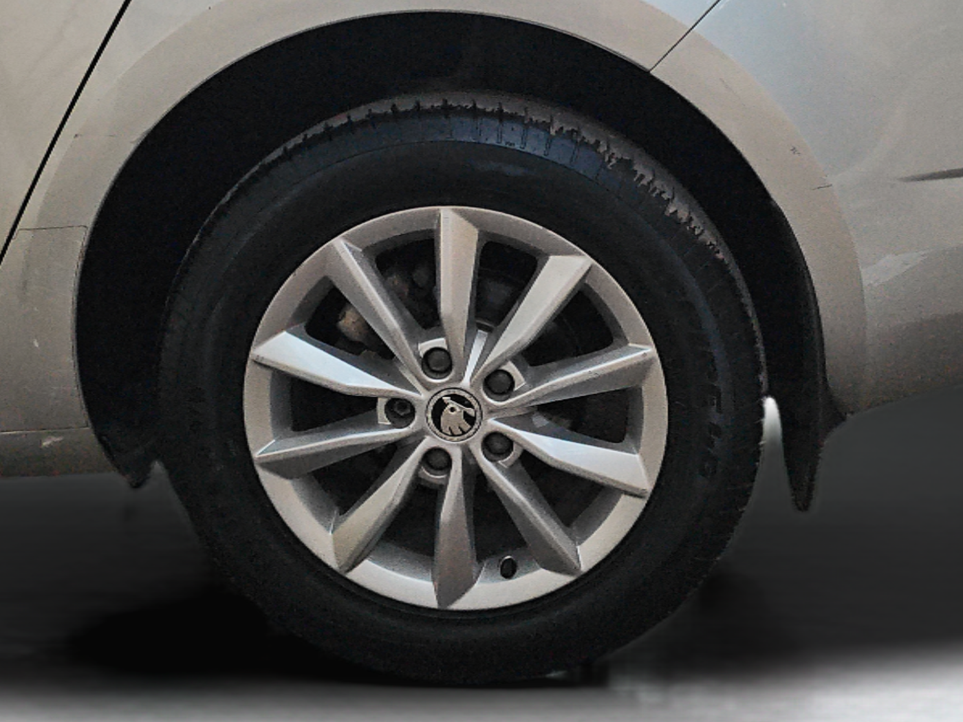2016 Skoda Octavia 2.0 TDI CR STYLE PLUS AT, Diesel, Automatic, 57,914 km, Left Rear Wheel