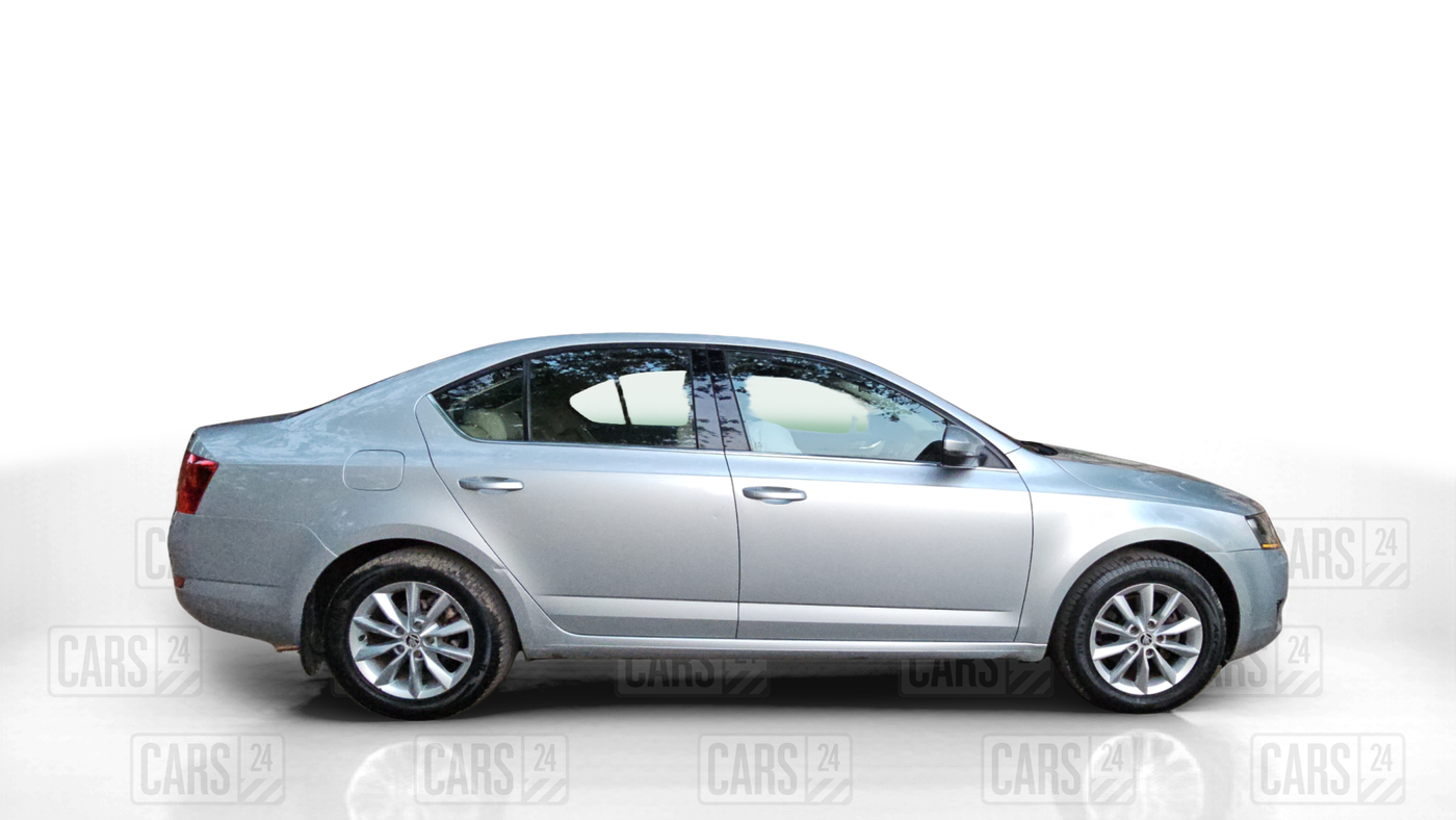 2016 Skoda Octavia 2.0 TDI CR STYLE PLUS AT, Diesel, Automatic, 57,914 km, Right Side View