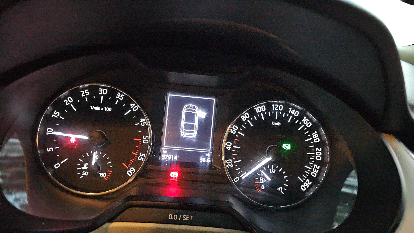 2016 Skoda Octavia 2.0 TDI CR STYLE PLUS AT, Diesel, Automatic, 57,914 km, Odometer Image