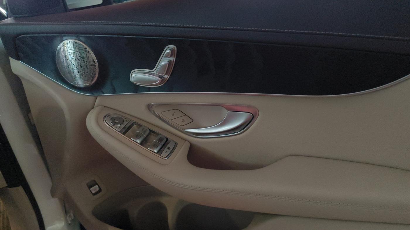 2022 Mercedes Benz GLC CLASS 200 Progressive, Petrol, Automatic, 39,236 km, Driver Side Door Panel Controls