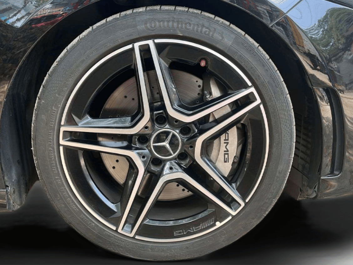2022 Mercedes Benz A CLASS LIMOUSINE A35 AMG 4MATIC , Petrol, Automatic, 7,220 km, Right Front Wheel