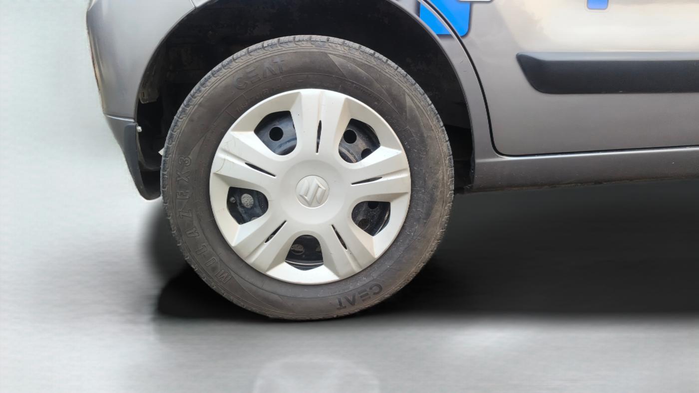 2012 Maruti Wagon R 1.0 VXI, Petrol, Manual, 23,660 km, Right Rear Wheel
