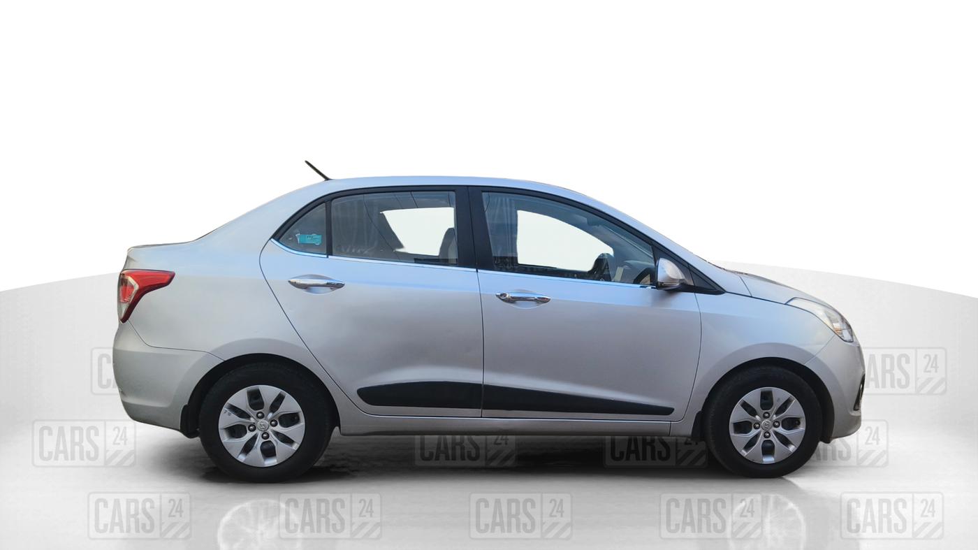 2015 Hyundai Xcent S 1.2, Petrol, Manual, 61,878 km, Right Side View