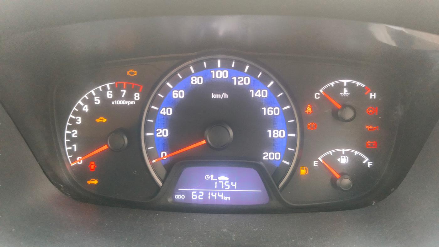 2015 Hyundai Xcent S 1.2, Petrol, Manual, 61,878 km, Odometer Image