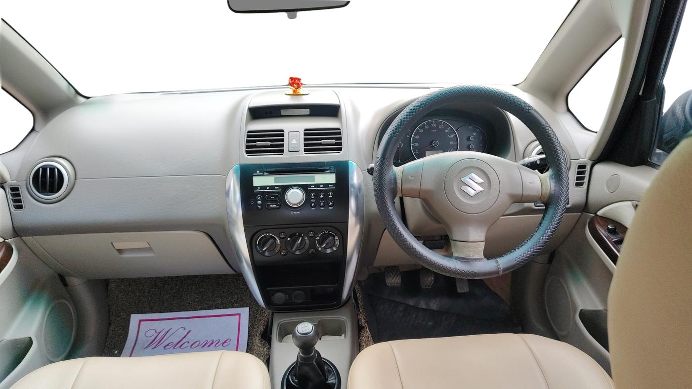 2013 Maruti SX4 VDI, Diesel, Manual, 1,13,124 km, Dashboard