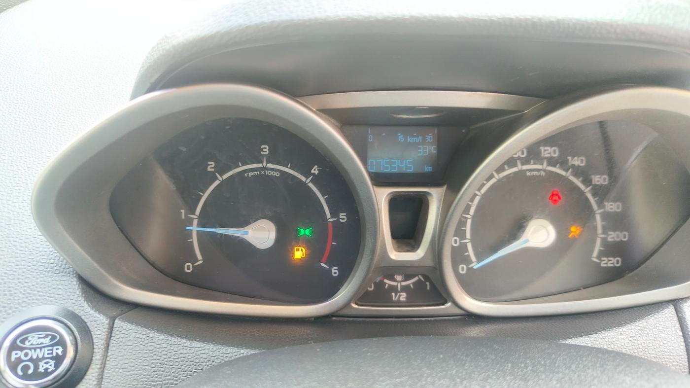 2017 Ford Ecosport TITANIUM 1.5L DIESEL, Diesel, Manual, 75,345 km, Odometer Image
