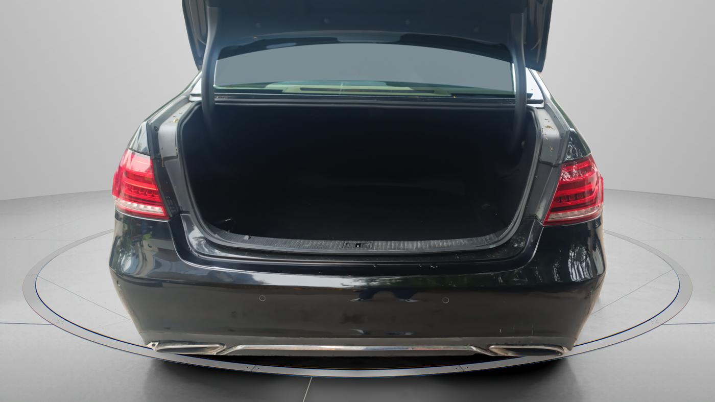 2015 Mercedes Benz E Class E 250 CDI EDITION E, Diesel, Automatic, 37,000 km, Boot Inside