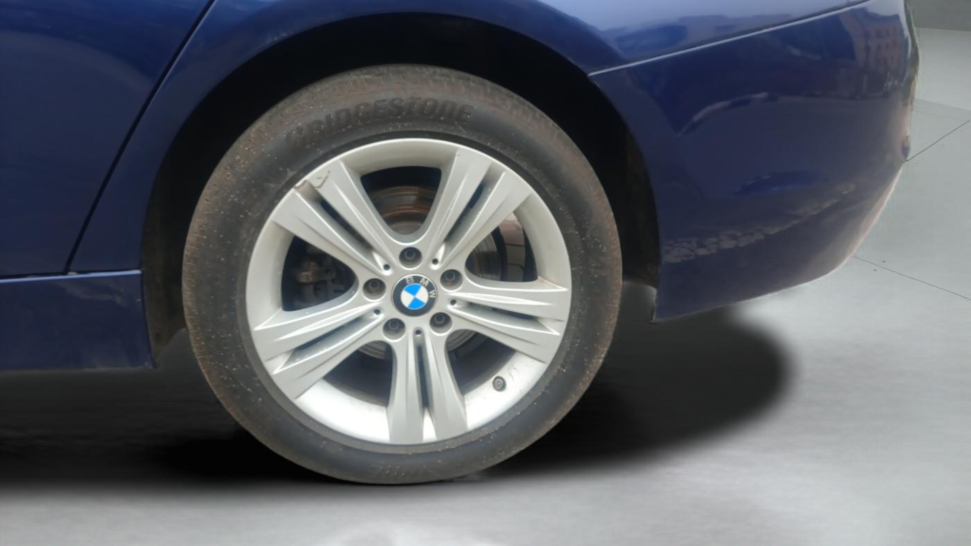 2018 BMW 3 Series 320d Sport Line, Diesel, Automatic, 65,893 km, Left Rear Wheel
