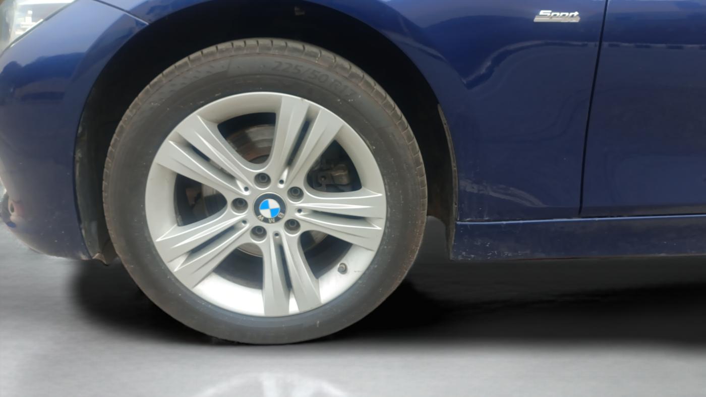 2018 BMW 3 Series 320d Sport Line, Diesel, Automatic, 65,893 km, Left Front Wheel