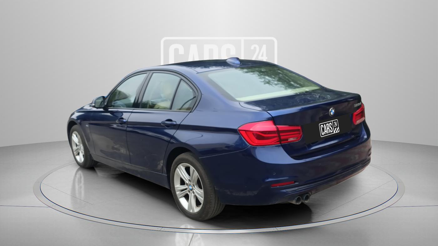 2018 BMW 3 Series 320d Sport Line, Diesel, Automatic, 65,893 km, Left Back Diagonal