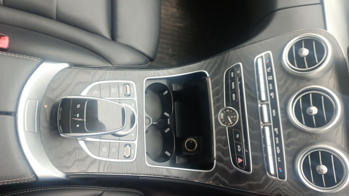 2018 Mercedes Benz C Class C 200 AVANTGARDE, Petrol, Automatic, 69,250 km, Gear Lever