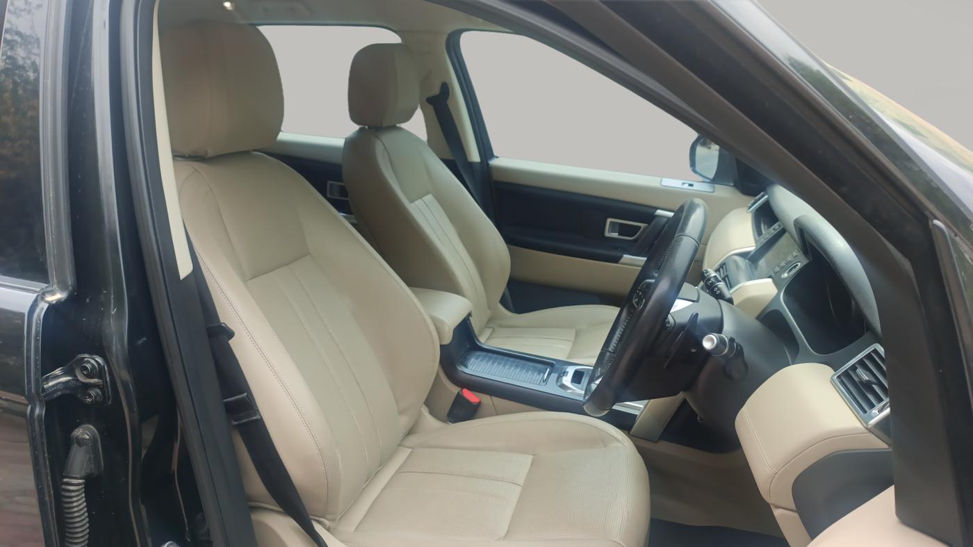 2017 Landrover DISCOVERY SPORT HSE, Diesel, Automatic, 81,225 km, Right Side Front Door Cabin