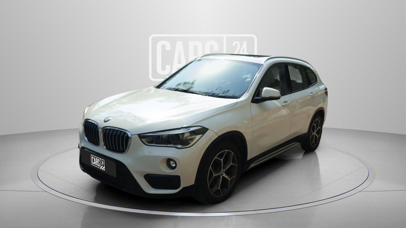 2016 BMW X1 sDrive 20d Expedition, Diesel, Automatic, 82,845 km, Left Front Diagonal