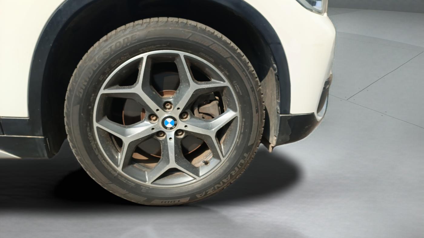 2016 BMW X1 sDrive 20d Expedition, Diesel, Automatic, 82,845 km, Right Front Wheel