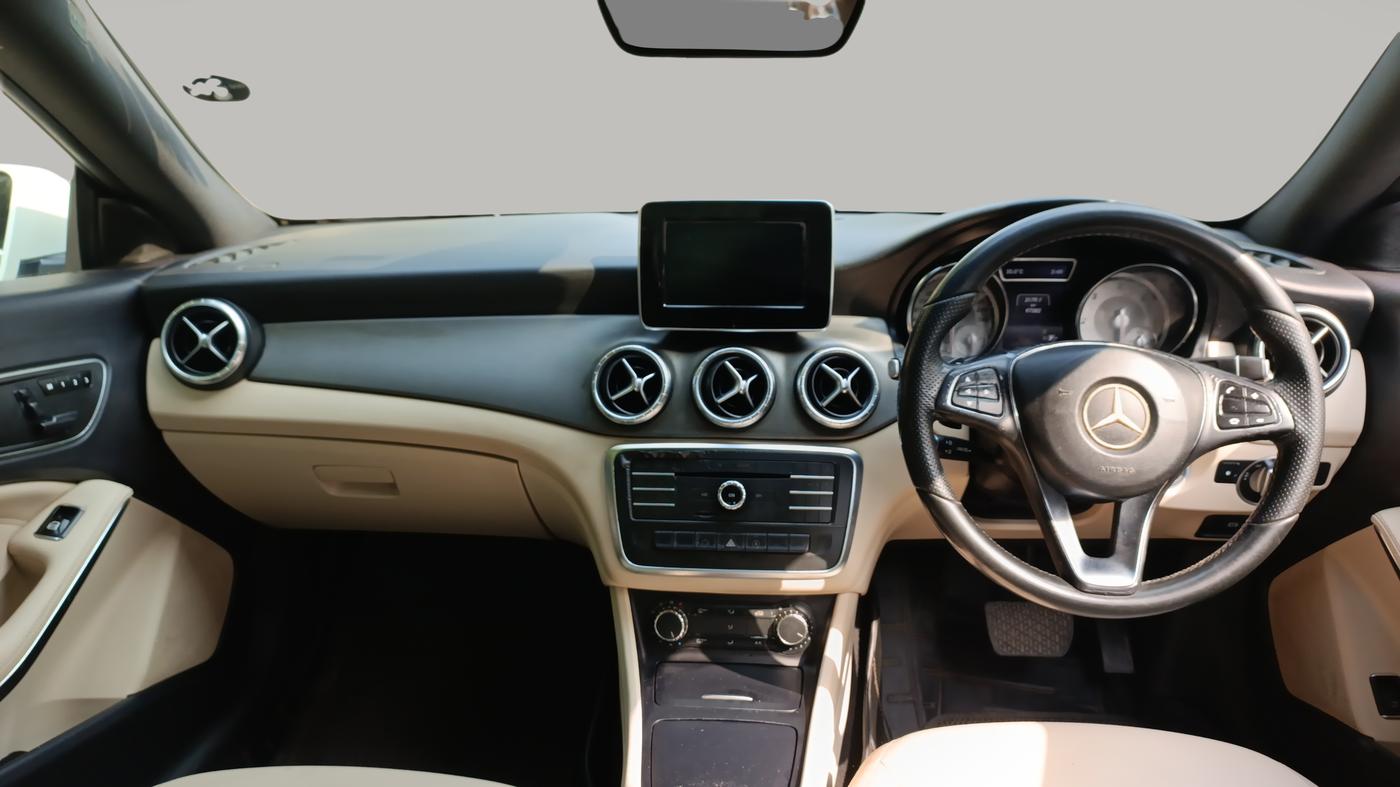 2015 Mercedes Benz CLA Class CLA 200 CDI SPORT, Diesel, Automatic, 97,382 km, Dashboard