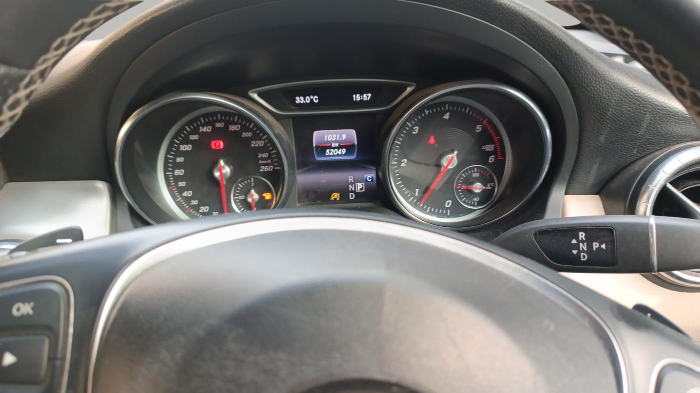 2019 Mercedes Benz GLA Class 200 D Sports, Diesel, Automatic, 52,000 km, Odometer Image