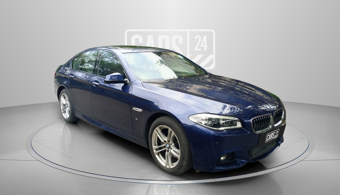 2017 BMW 5 Series 520D LUXURY LINE, Diesel, Automatic, 68,269 km, Right Front Diagonal