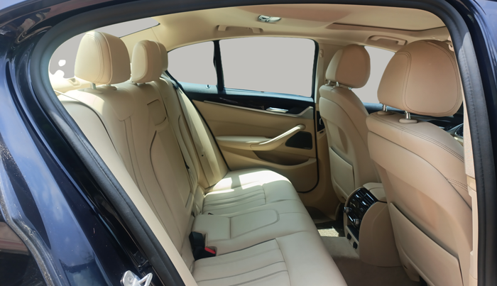 2018 BMW 5 Series 520D LUXURY LINE, Diesel, Automatic, 62,000 km, Right Side Rear Door Cabin