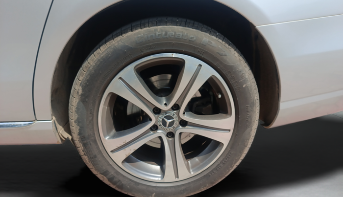 2018 Mercedes Benz E Class E 200 AVANTGARDE, Petrol, Automatic, 62,000 km, Left Rear Wheel