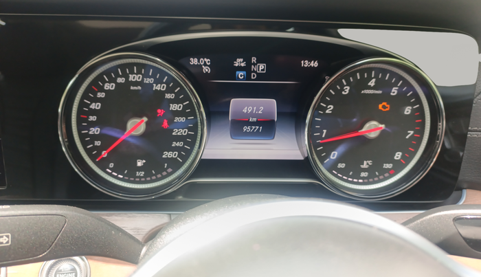2018 Mercedes Benz E Class E 200 AVANTGARDE, Petrol, Automatic, 62,000 km, Odometer Image