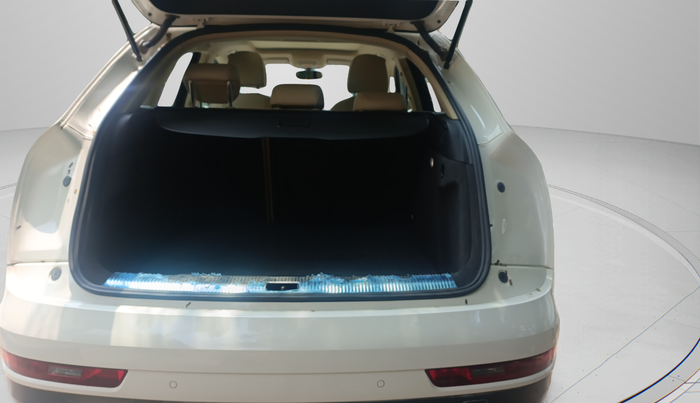 2018 Audi Q3 35 TDI Quattro, Diesel, Automatic, 35,000 km, Boot Inside