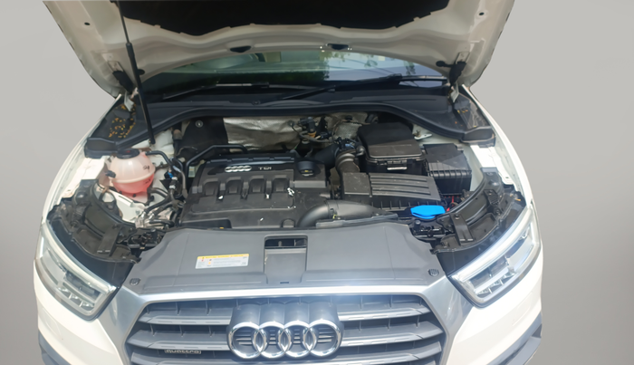 2018 Audi Q3 35 TDI Quattro, Diesel, Automatic, 35,000 km, Open Bonnet