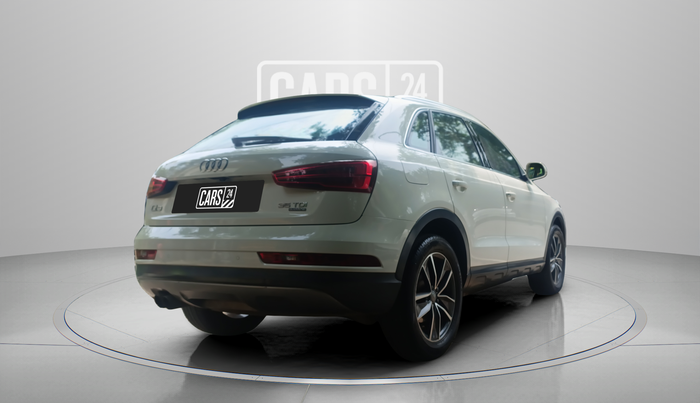 2018 Audi Q3 35 TDI Quattro, Diesel, Automatic, 35,000 km, Right Back Diagonal