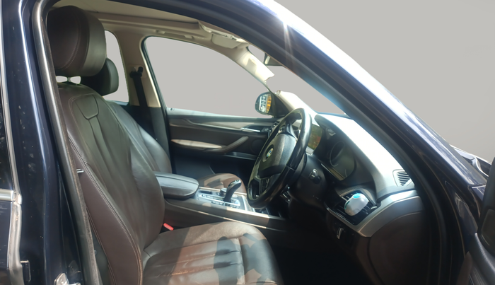 2018 BMW X5 XDRIVE30D DESIGN PURE 7 STR, Diesel, Automatic, 39,000 km, Right Side Front Door Cabin