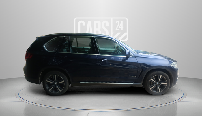 2018 BMW X5 XDRIVE30D DESIGN PURE 7 STR, Diesel, Automatic, 39,000 km, Right Side View