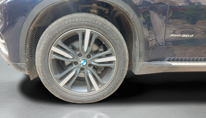 2018 BMW X5 XDRIVE30D DESIGN PURE 7 STR, Diesel, Automatic, 39,000 km, Left Front Wheel
