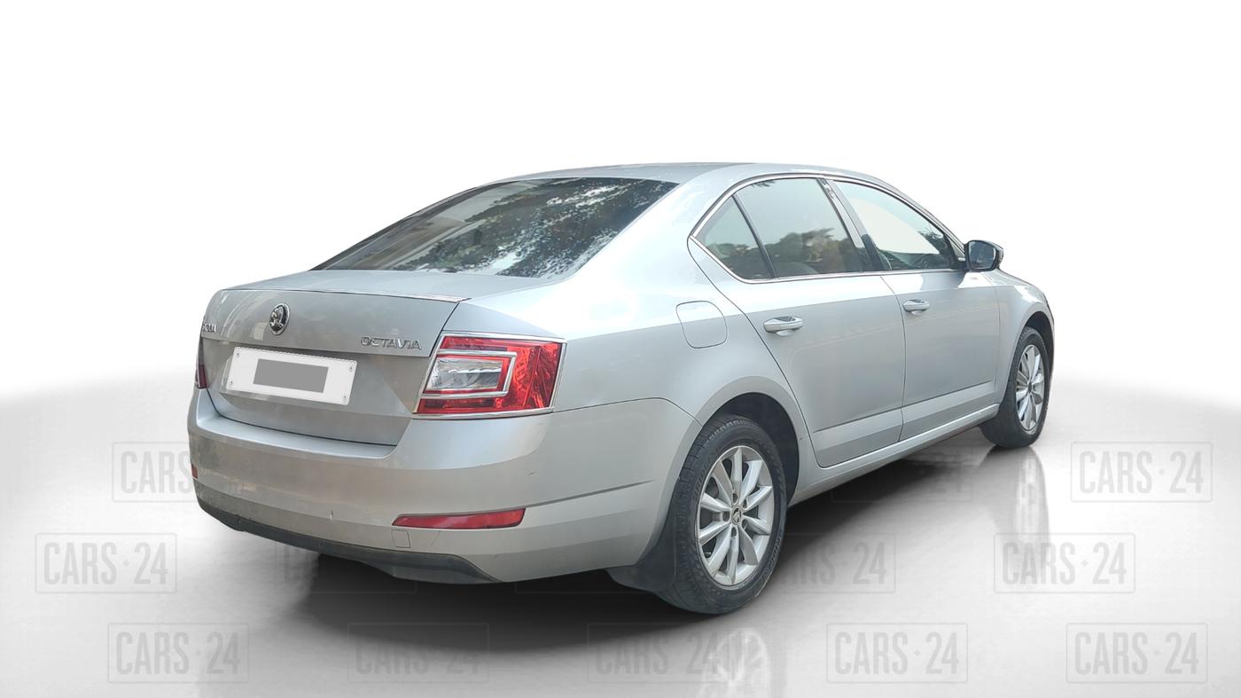 2014 Skoda Octavia ELEGANCE 1.8 TSI AT, Petrol, Automatic, 76,000 km, Right Back Diagonal