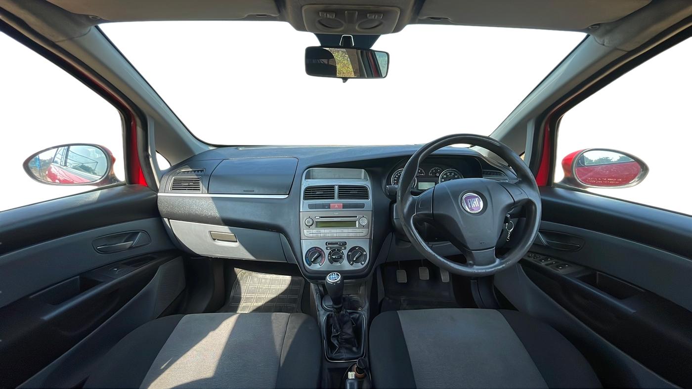 2009 Fiat Grand Punto EMOTION 1.3, Diesel, Manual, 58,407 km, Dashboard