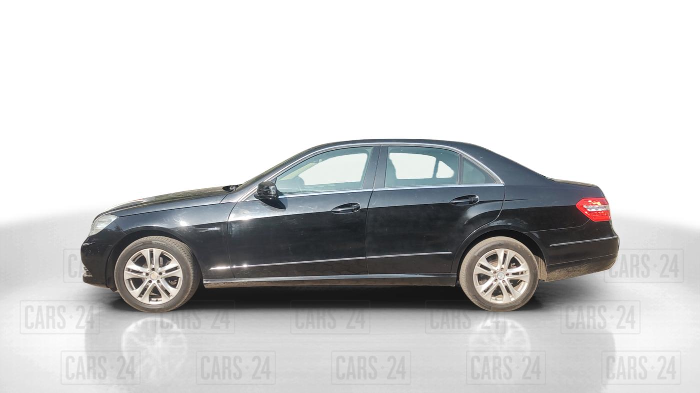 2012 Mercedes Benz E Class E 220 CDI avantgarde, Diesel, Automatic, 1,26,000 km, Left Side